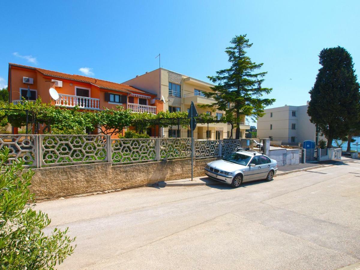 Apartments And Rooms Stoja Pula 1864 Luaran gambar